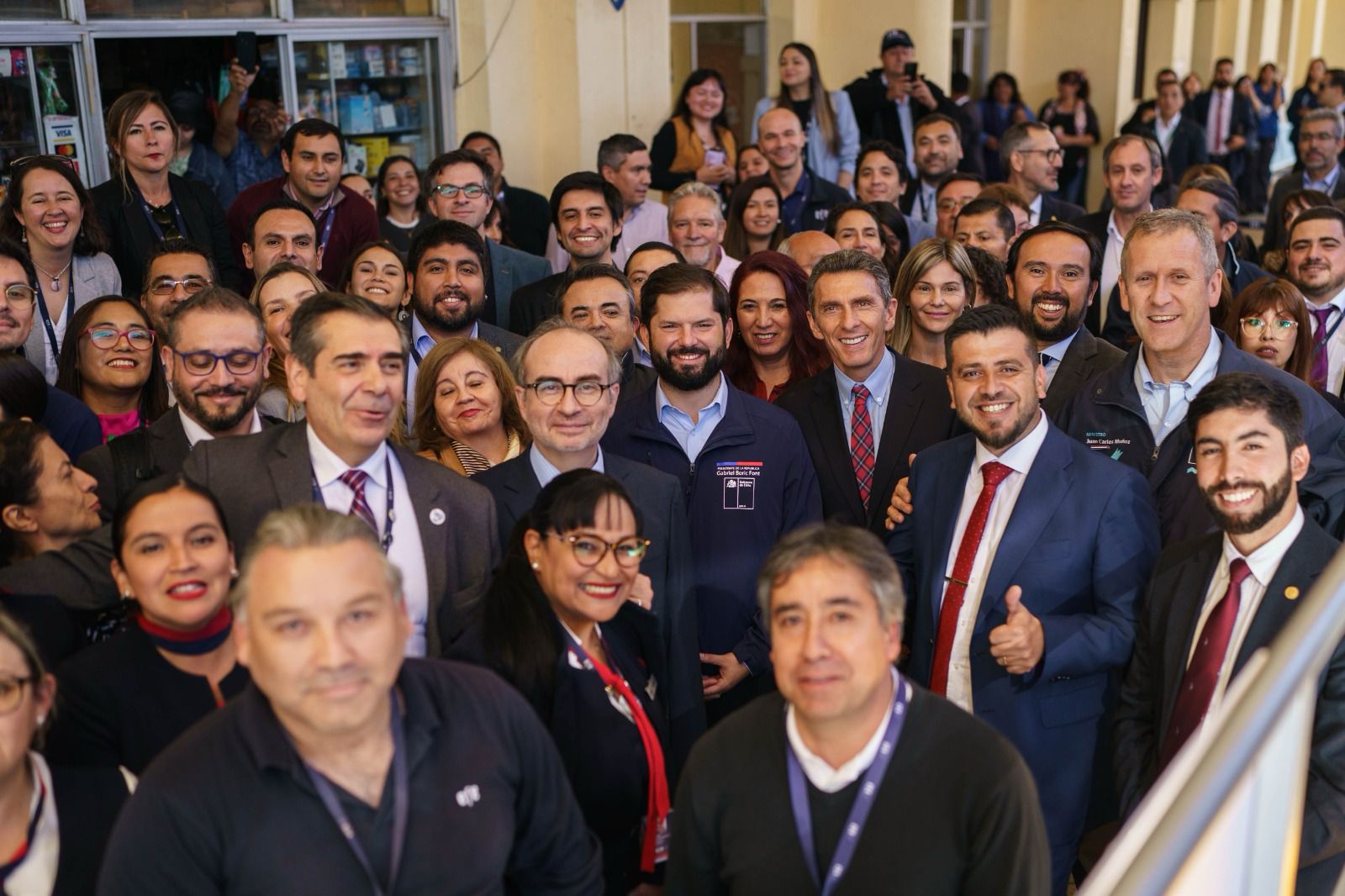 WhatsApp-Image-2024-04-17-at-17.11.22 Llegan a Ñuble los trenes más modernos de Sudamérica